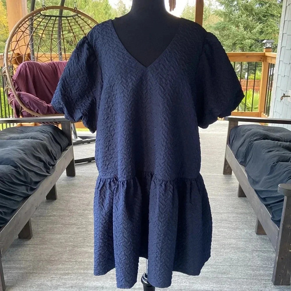 Hudson North|  Easy V-Neck Mini Dress - Picture 10 of 12